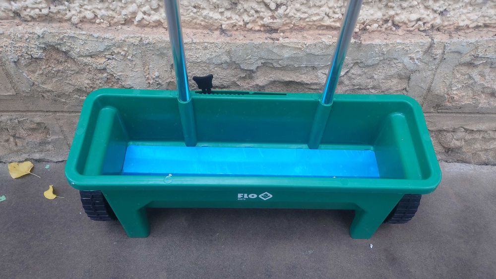 Ръчна сеялка 12 L