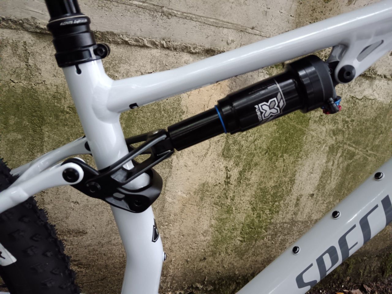 Vând bicicleta full suspension, Specialized, sram NX, RockShox
