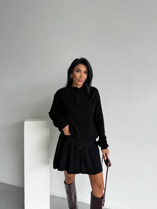 Черен и кафяв Костюм С Разкроена Мини Пола И Високo Деколте
Размери :