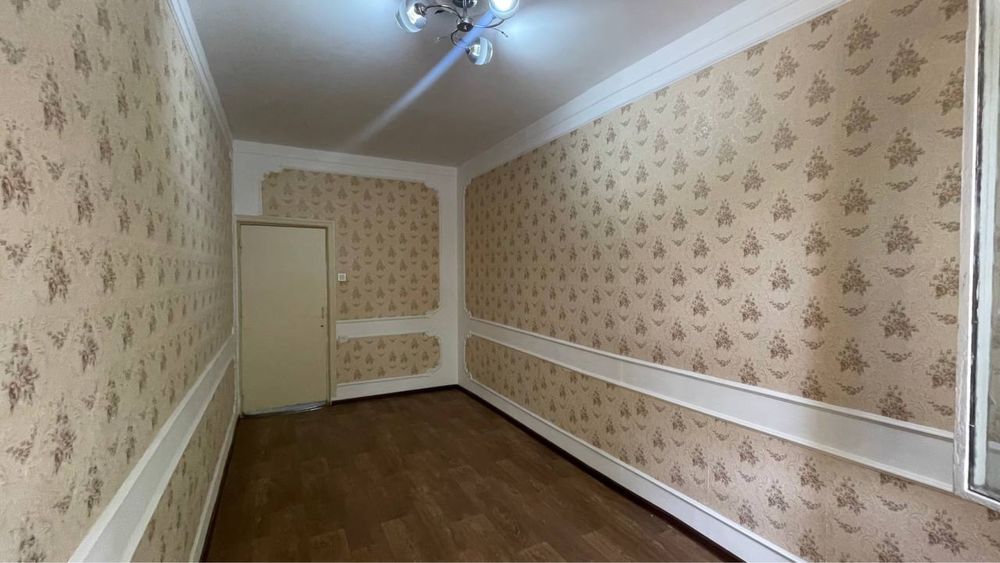 Продаю срочно  свою кваотиру на ТТЗ 1
