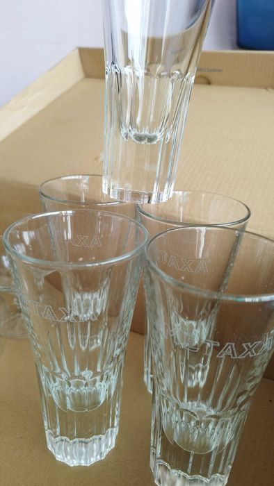 Кристални и стъклени чаши