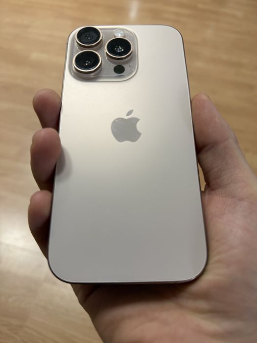 Iphone 16 pro, desert color, 256 gb
