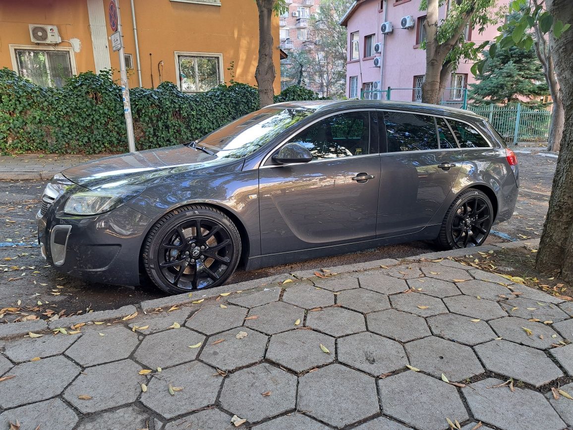 Opel Insignia 2.8 турбо Опц