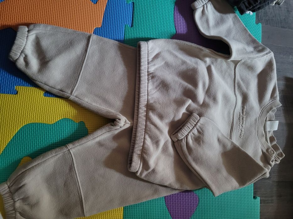 Costumase h&m ,mărimea 80