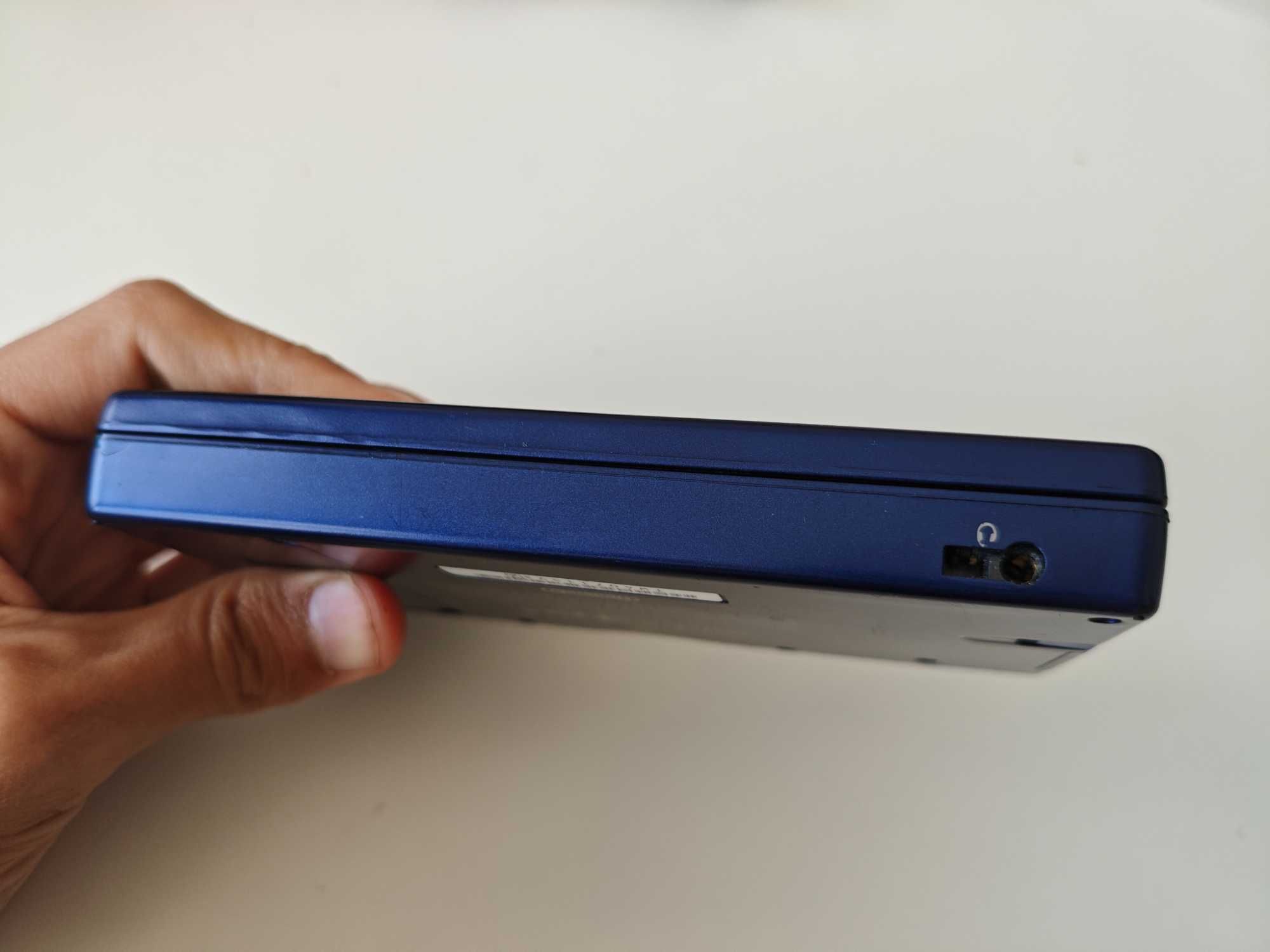 Nintendo DSi - качени много игри