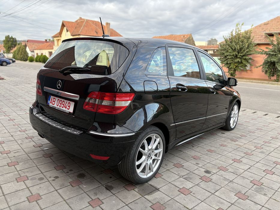 Mercedes B180 Euro 5 Cutie Automata 12 Luni Garantie