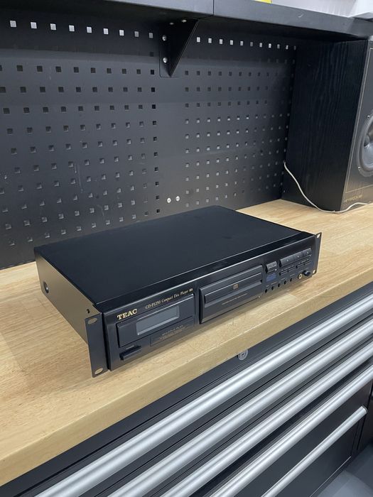 Cd player teac cd p1250