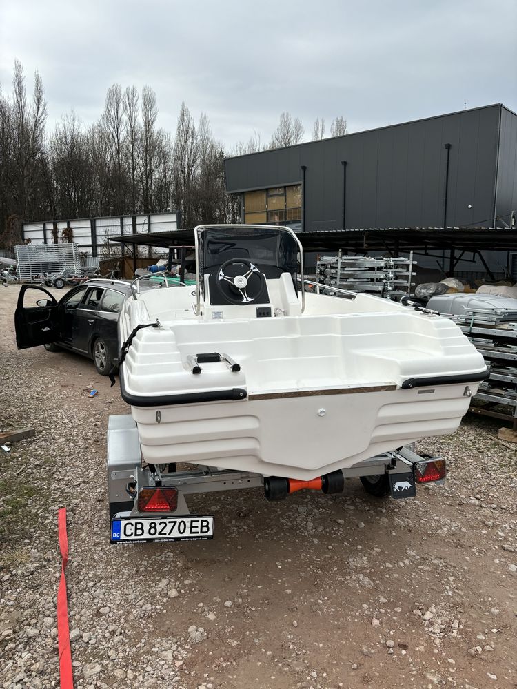 Нова лодка Poseidon 455R