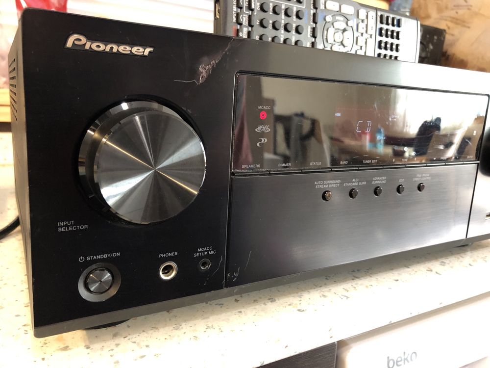 Pioneer VSX-529 resiver