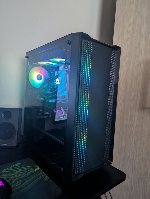 PC Gaming RTX 5070 32 GB RAM procesor i5  14600k