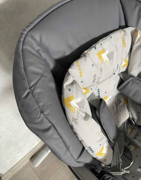 Стульчик для кормления Joie Mimzy Spin 3 в 1