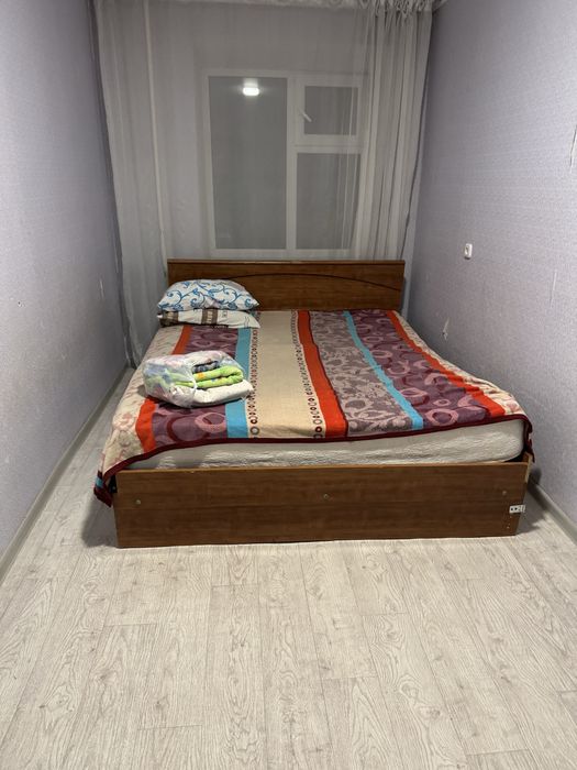 Кровать 2х спальная б/у