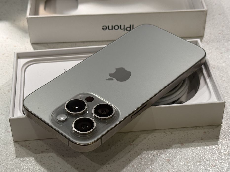 iPhone 15 Pro 512GB Natural Titanium – Отличен, 97% Батерия.