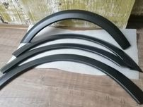 Passat 97-00 вежди Pvc лайсни  калник Пасат 00 - 05 пластмасови
