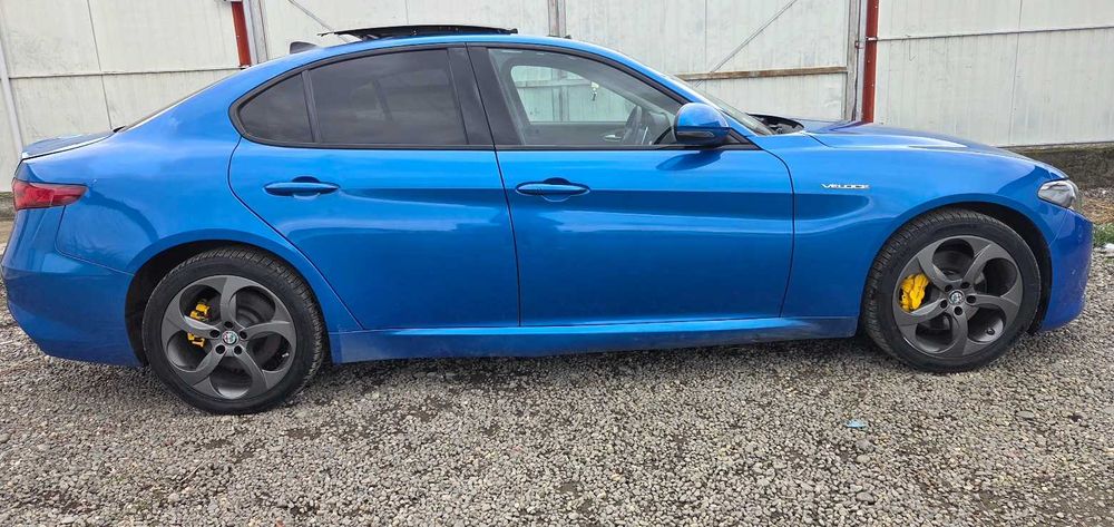 Alfa Romeo Giulia Avariat Usor 280 CP AWD AT8 Veloce FULL OPTION !