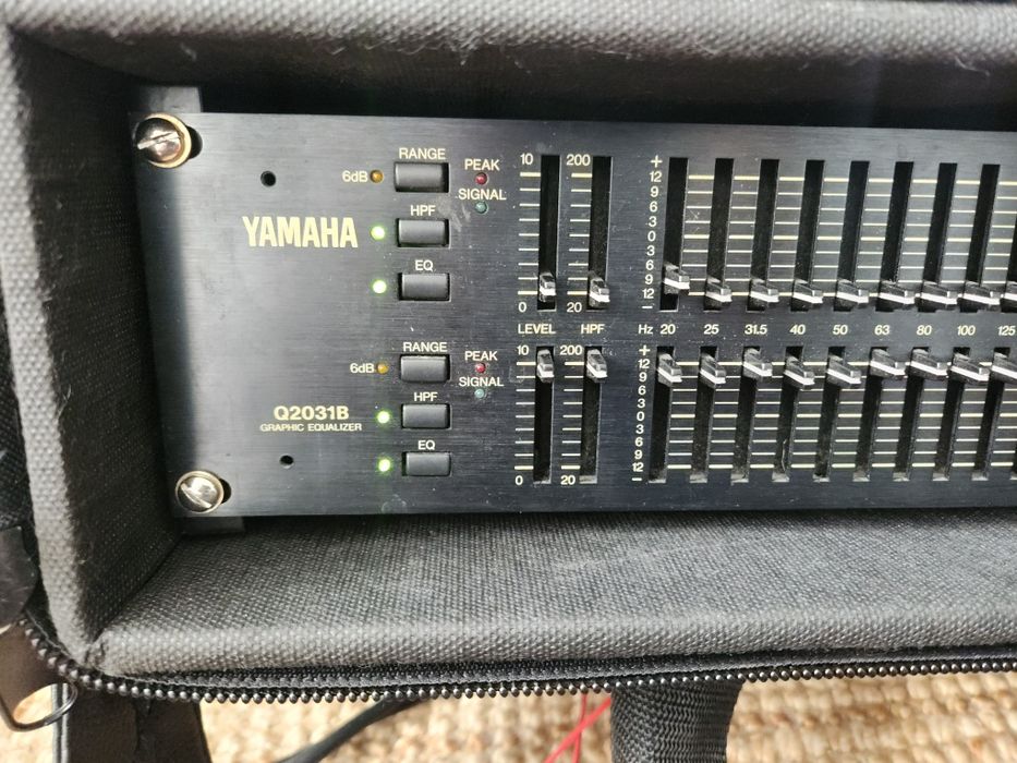 Egalizator Yamaha 02031b