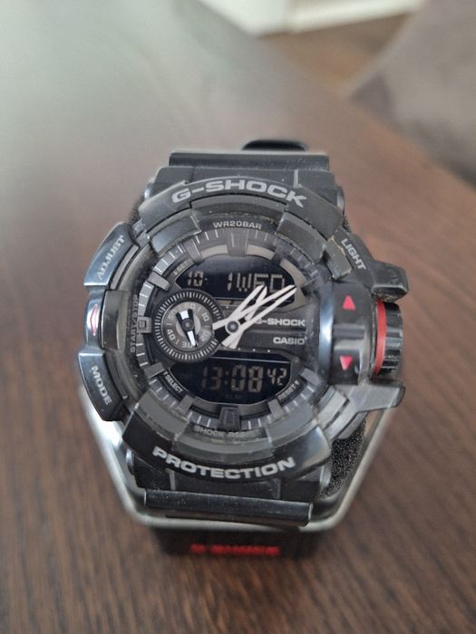 Casio G-Shock Black Bird GA-400-1BER
