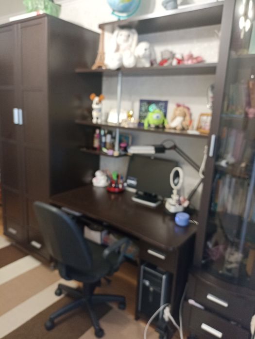 Продаётся стенка.