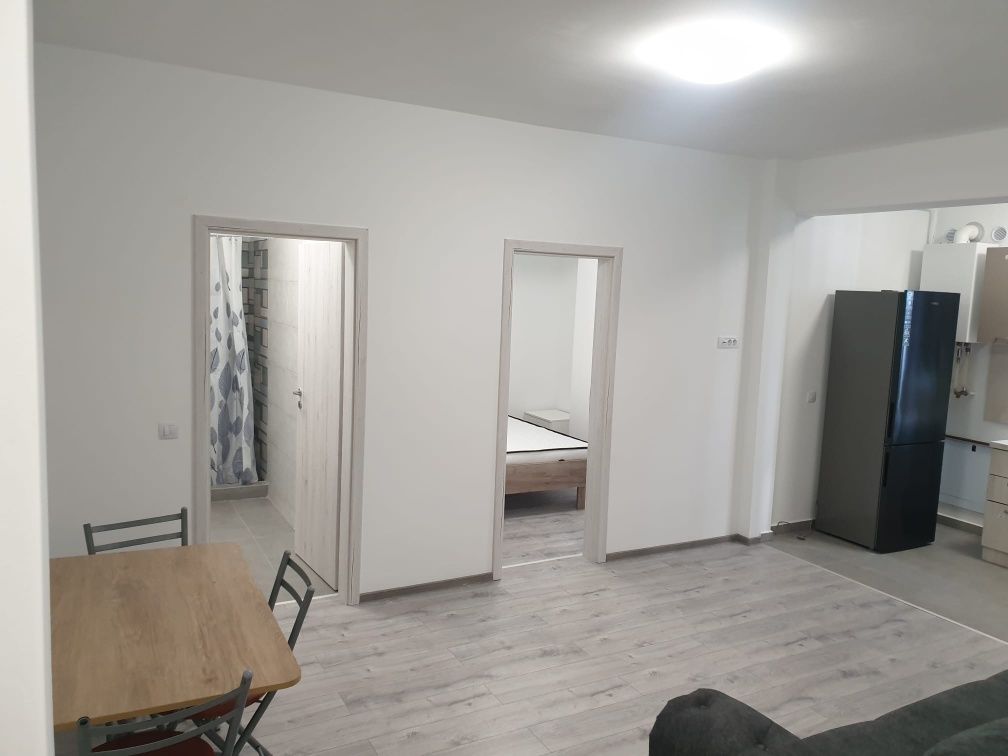 Închiriez apartament 2 camera, 48mp zona Valea Lupului,Perla Rezidenți