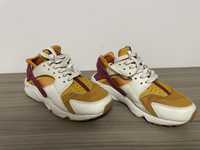 Nike Huarache  marimea 37,5