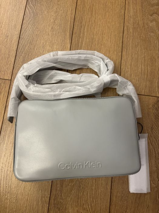 Чанта  Calvin Klein Нова