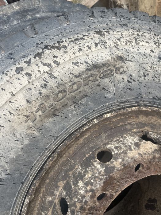 Грузовые Шинны с дисками