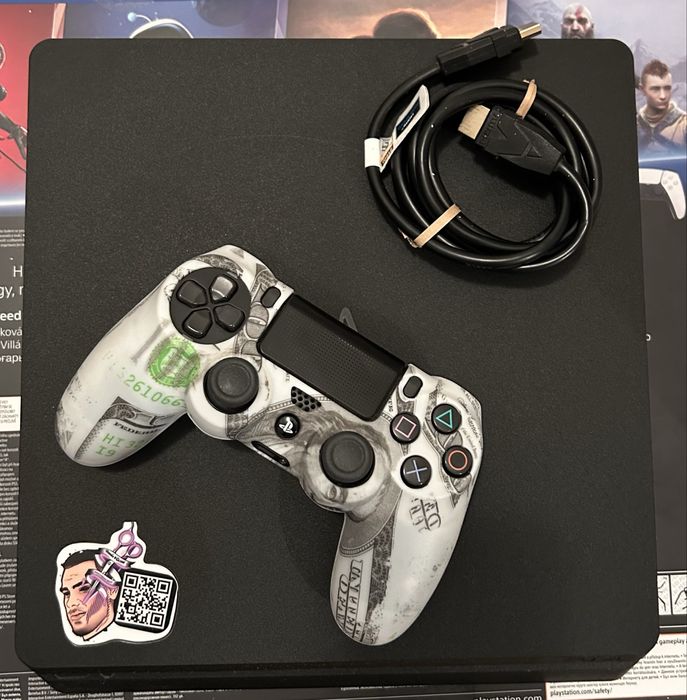 PlayStation 4 Slim 1TB – Перфектно състояние! 330 лв