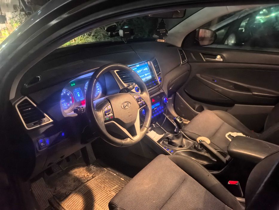 Hyundai tucson 1. 6 бензин 2016