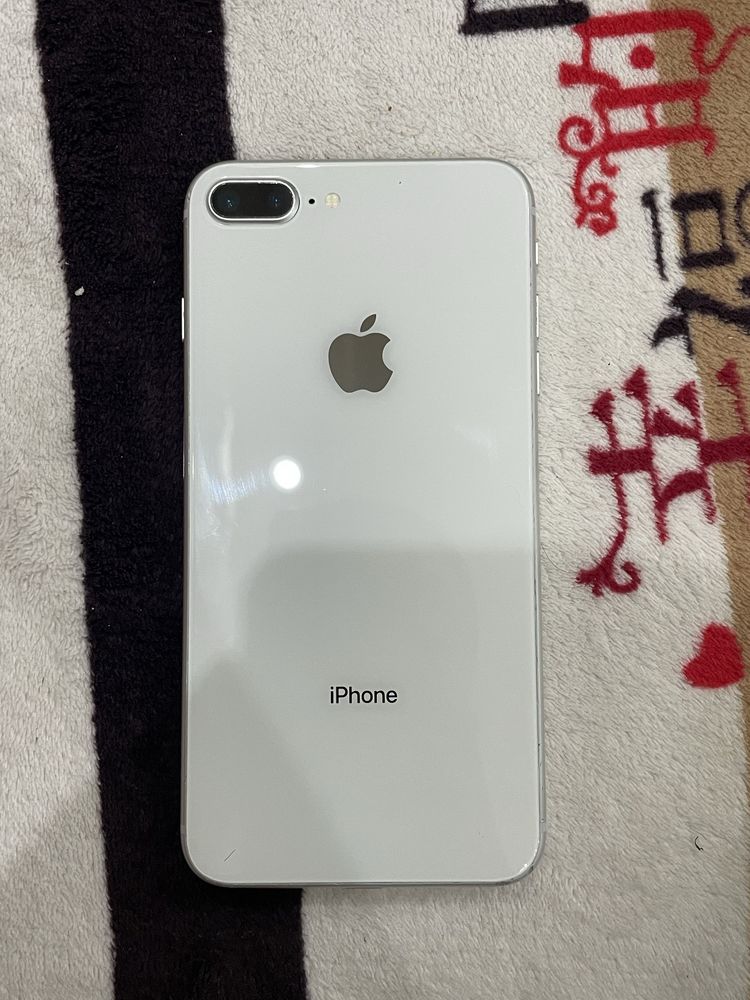 iPhone 8 Plus 64 gb