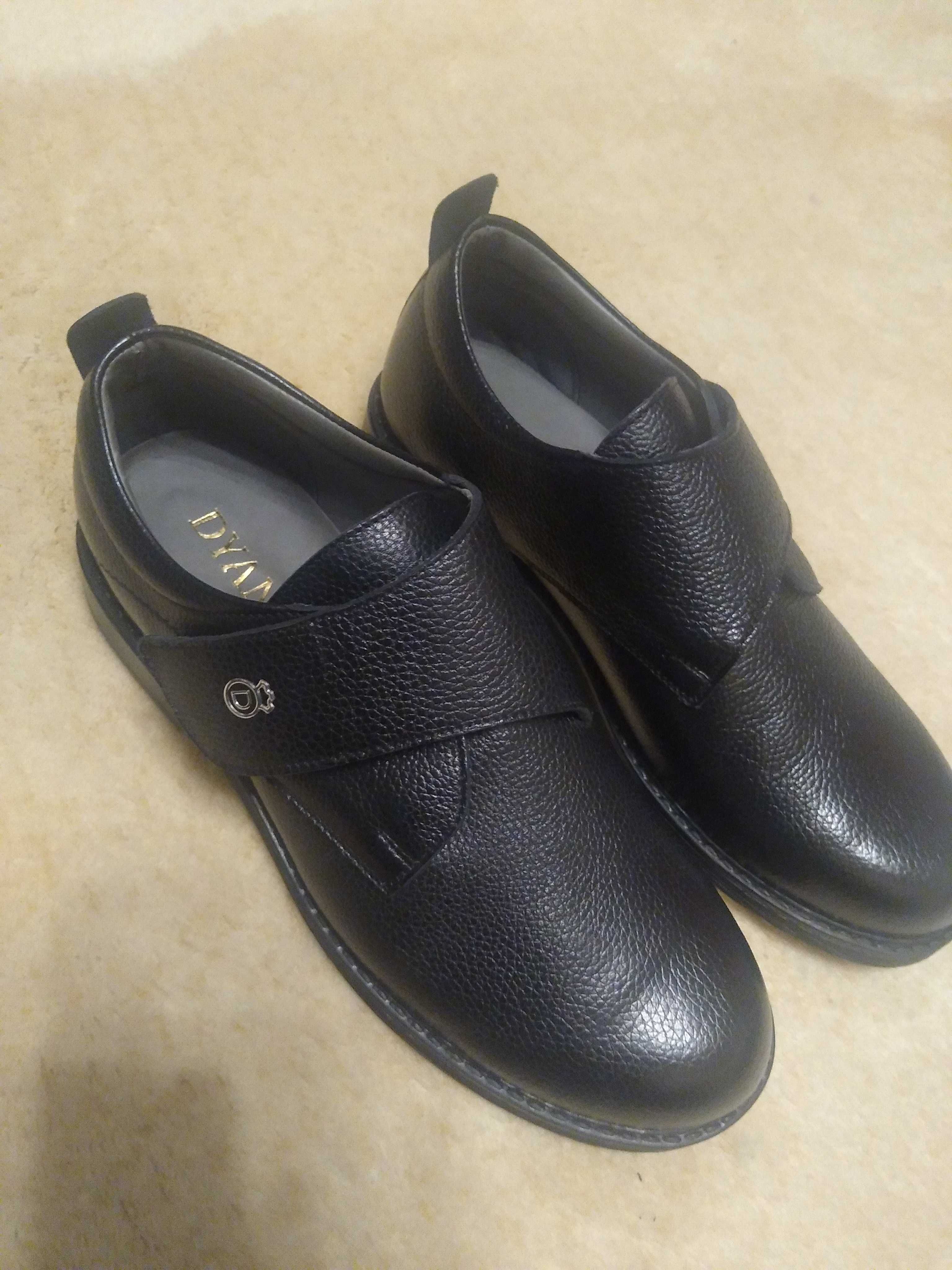 Pantofi copii, mărimea 37, pe negru, din piele