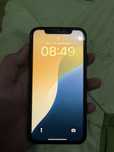 Vand iphone 11 fara cutie