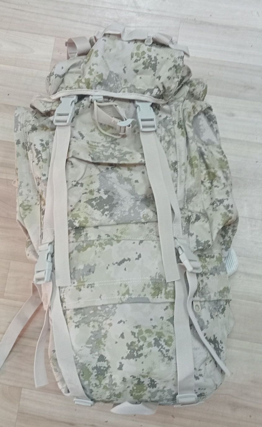 Продам новый военный рюкзак, тревожную сумку, с несессером