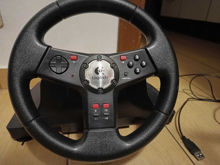 Volan gaming Logitech model NASCAR Racing Wheel E-UK12 863248, USB