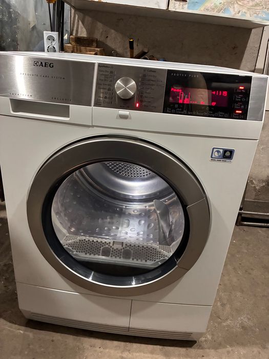 Инверторна Сушилня АЕГ