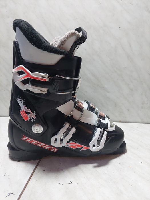Clapari ski schi Tecnica mondo 25-26,5 corespunde mărimii 38,5-39,5