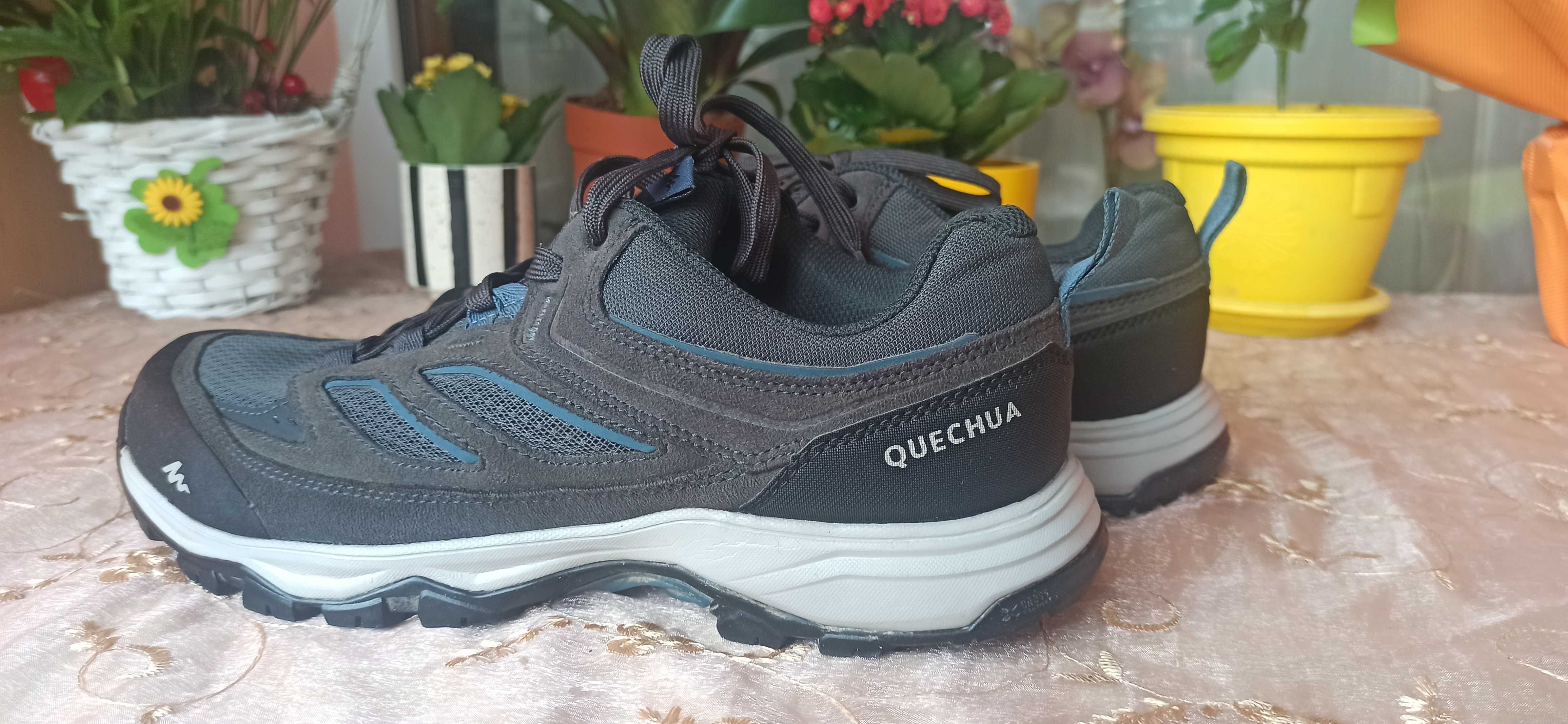 Nike №45,5 -35 лв, Quechua №42 -40лв, волейболни Mizuno № 43-40 лв