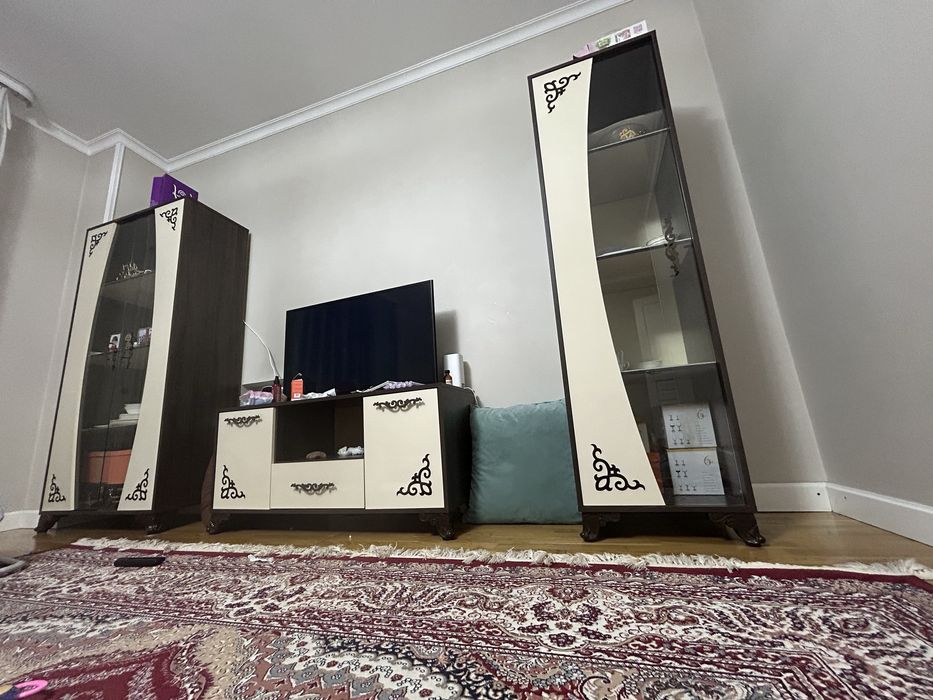 Горка для гостиной