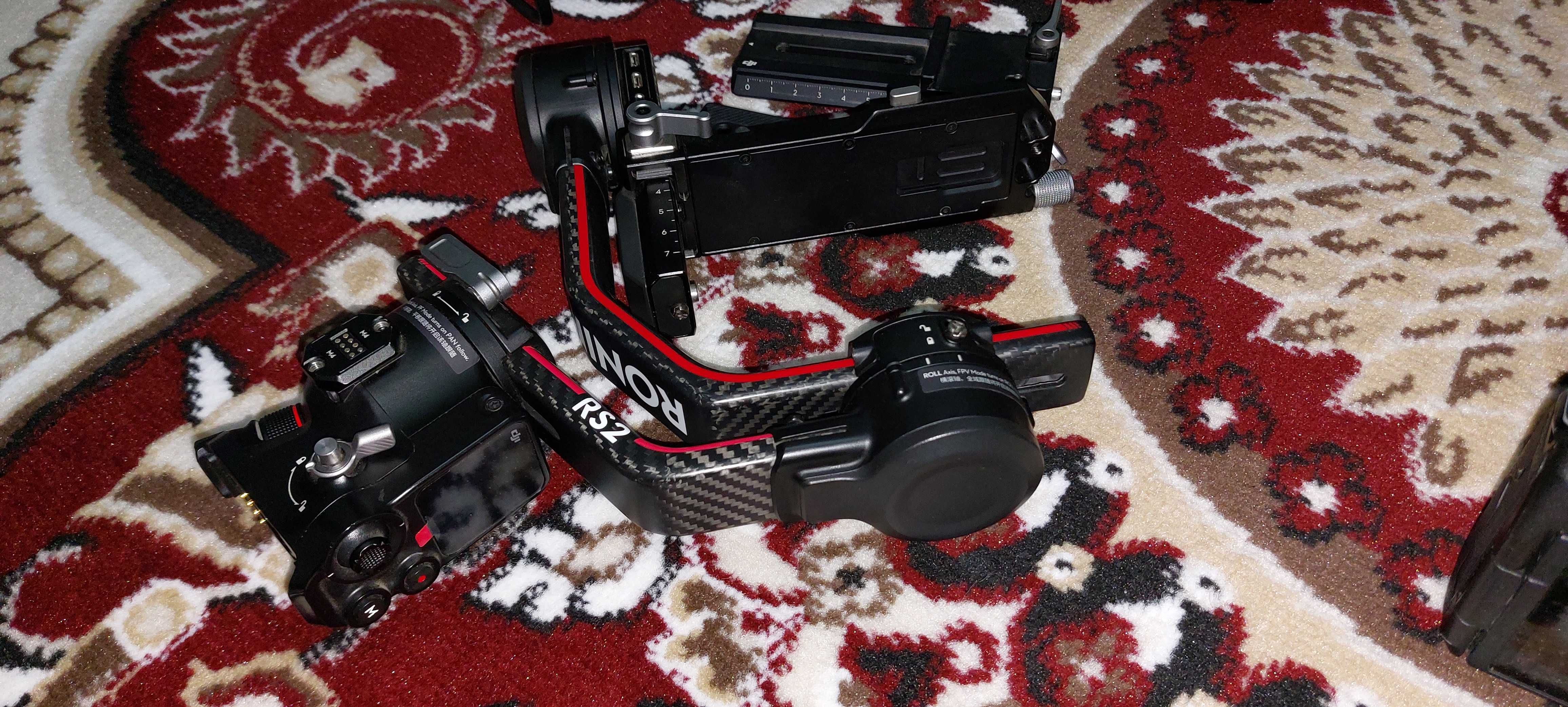 Canon R va dji Ronin RS 2 Pro Combo