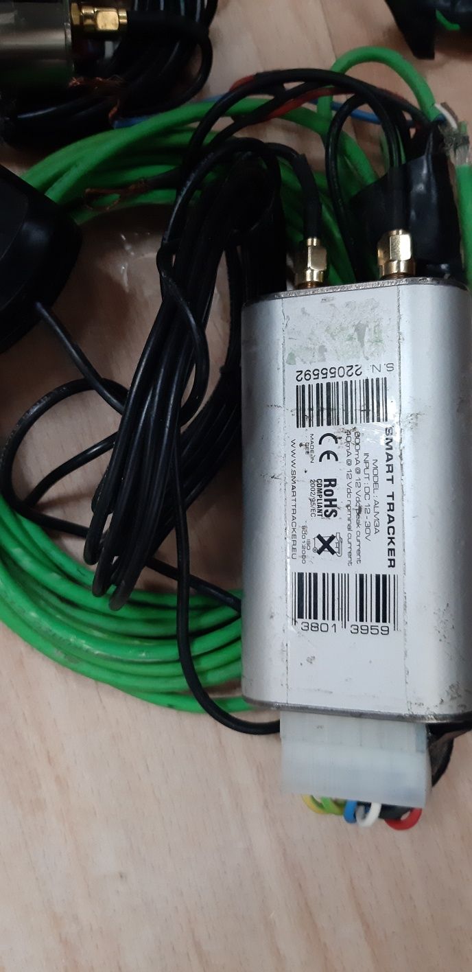 Продава GPS тракери