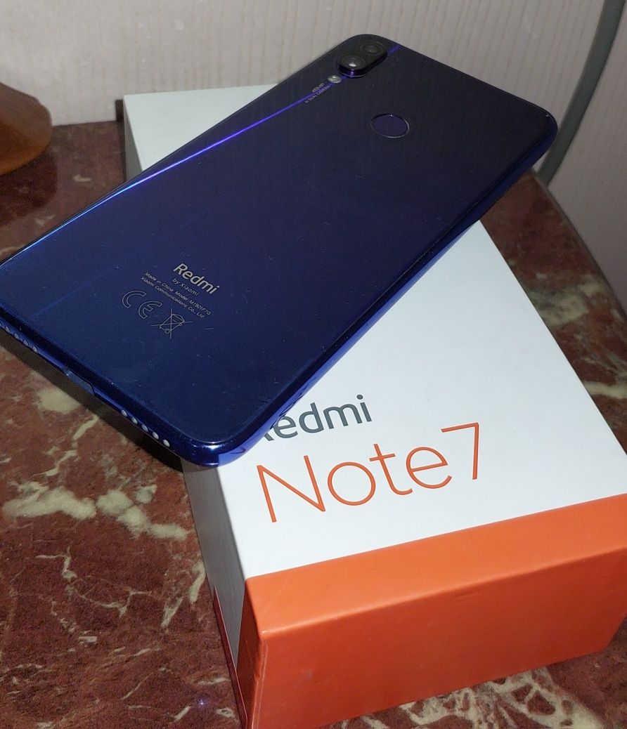 Продам телефон андроид Redmi Note 7