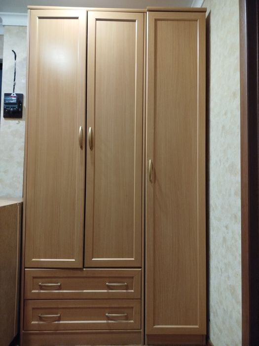 Прихожая, шкаф с комодом