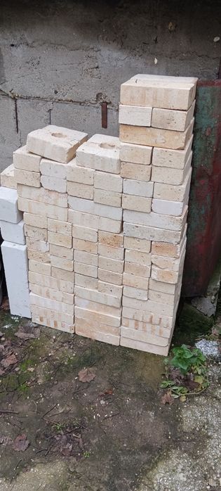 Огнеупорни тухли