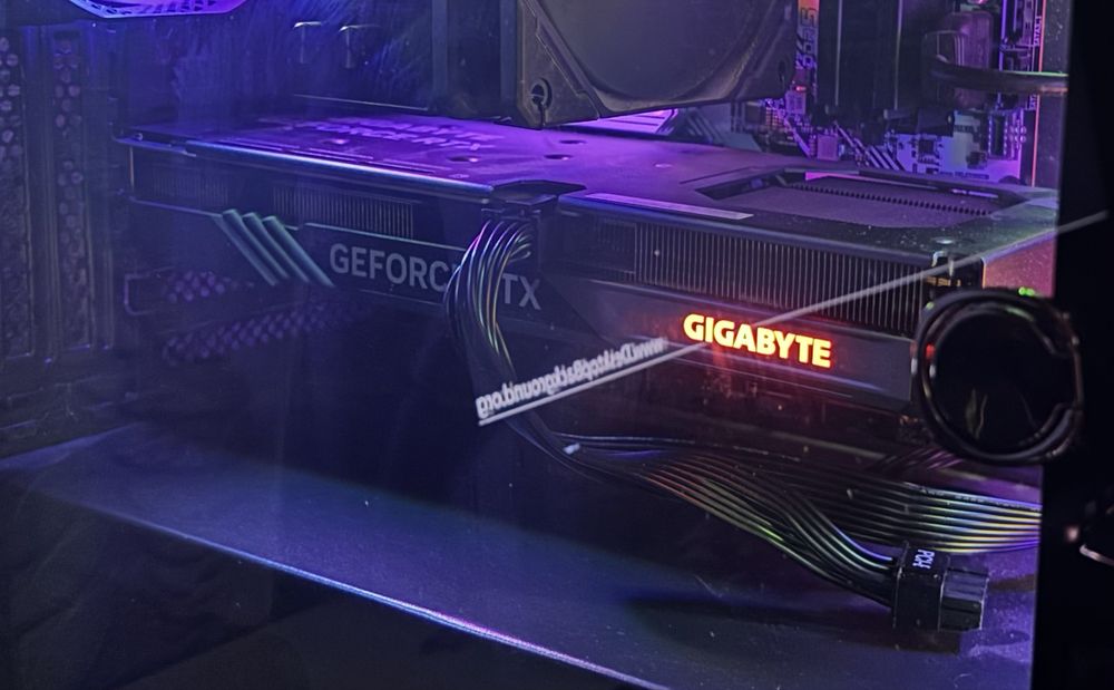 Продам видеокарту 4060 !