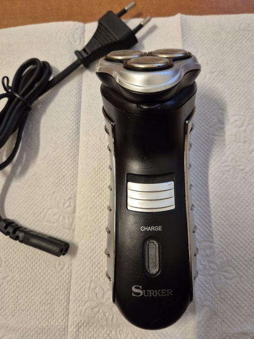 Aparat de barbierit, retus barba perciuni Surker RSCW 258 cu acumulato