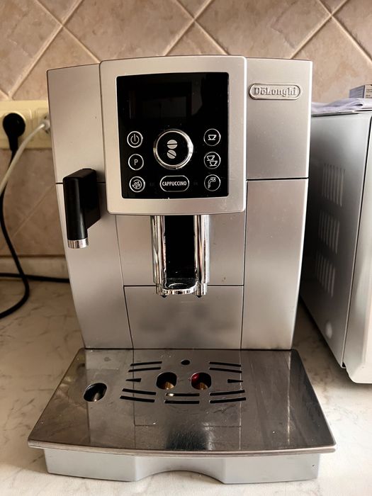 Кофемашина Delonghi