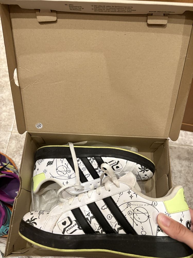 Adidas дамски маратонки