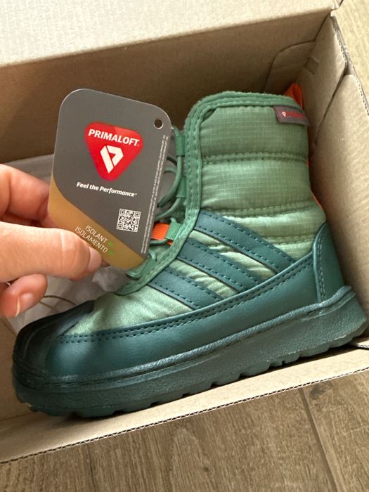 Оригинални обувки adidas