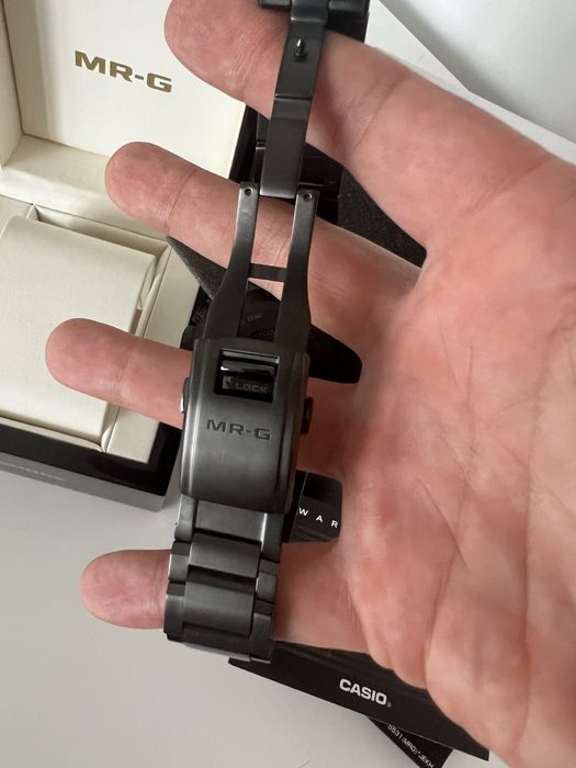 Casio GShock MRG G2000CB COBARION GPS Bluetooth Hybrid