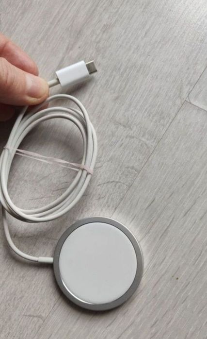 Incarcator wireless Apple MagSafe USB-C 15W Model A2140-original