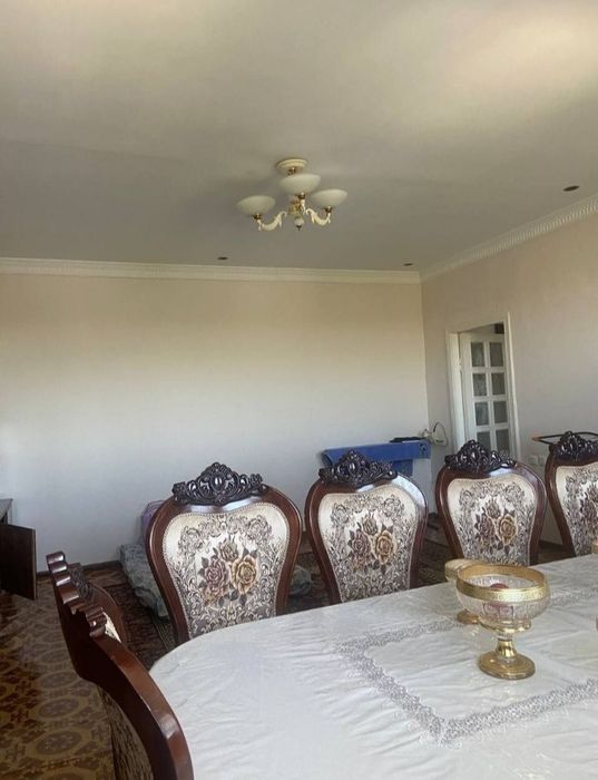 Продаётся квартира на чиланзар 18